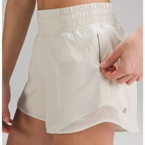 Lululemon Hotty Hot High-Rise Lined Shorts